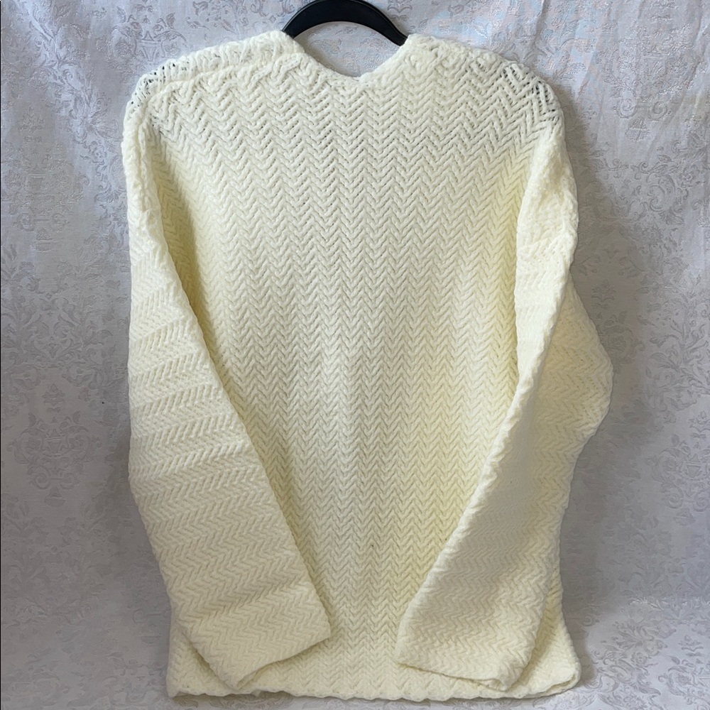 NWOT Classic Open-Front Cream Women's Sweater Cardigan. Size Medium. - Picture 2 of 4